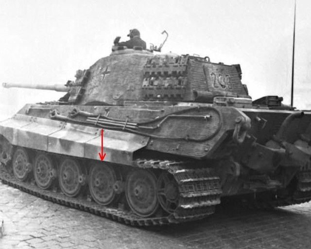 Panzer Tiger  II  001.jpg